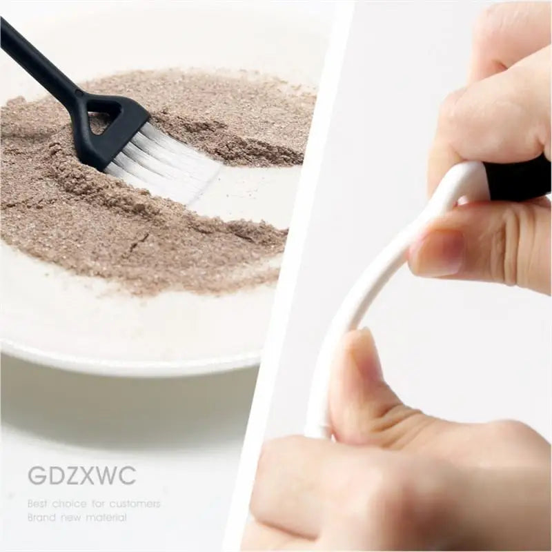 Small Cleaning Brush