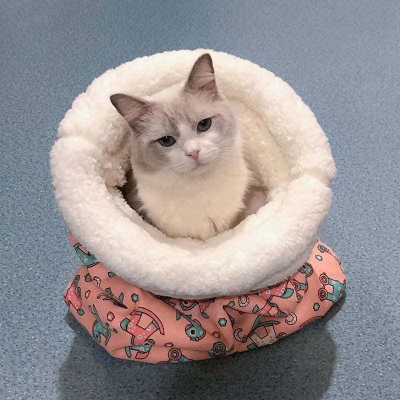 Nest Cat Sleeping Bag