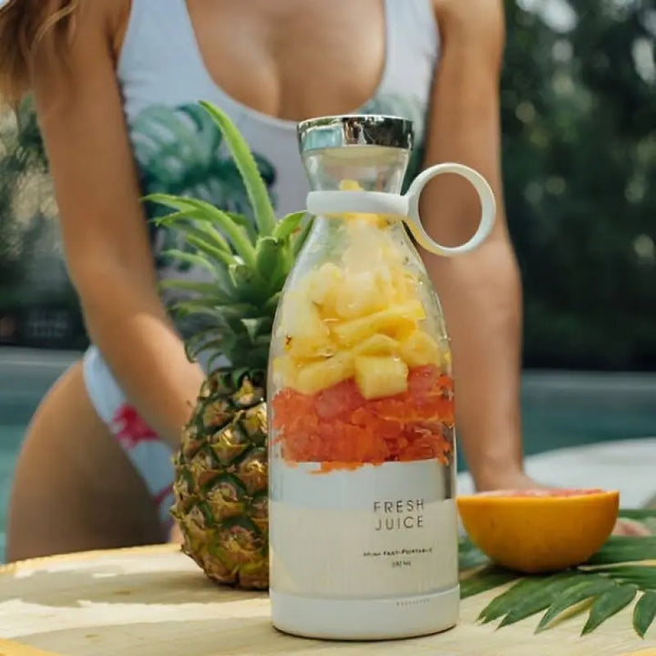 Mini Portable Electric Juicer