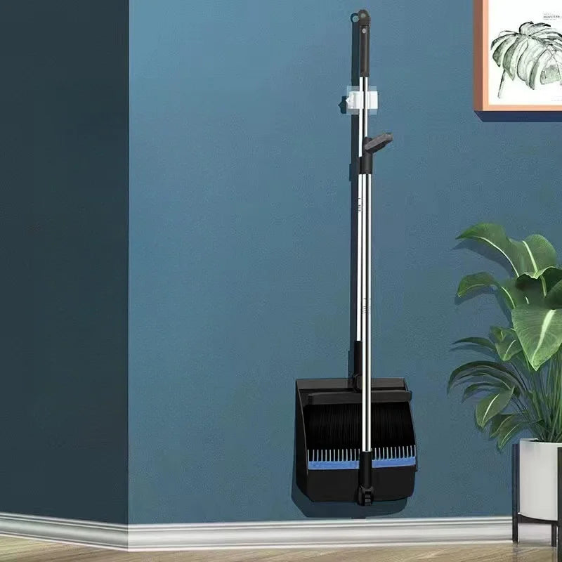 Foldable garbage shovel broom